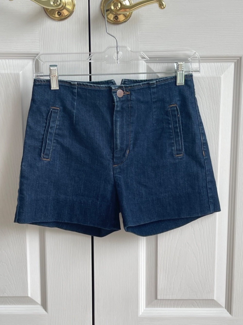 J Brand High Waist Denim Shorts Size 2 Very Good Condition